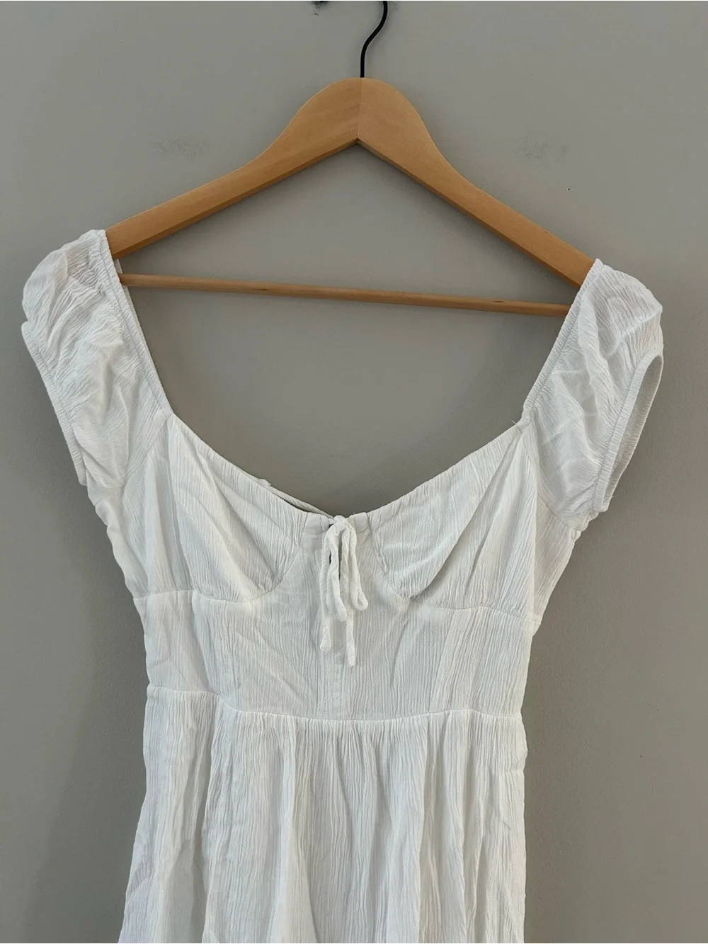 Garage White Fem Puff Sleeve Corset Baby Doll Airy Romper - Picture 3 of 4